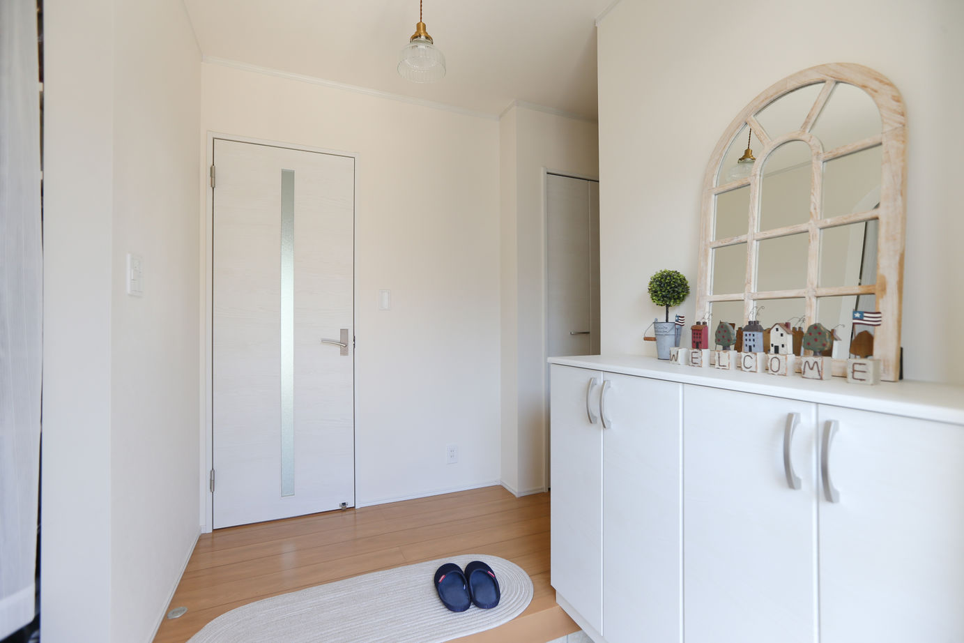 アイダ設計 【間取り図有/30坪台/広々リビング】家族の理想がつまった、趣味を楽しむ南欧風の家の建築実例画像18