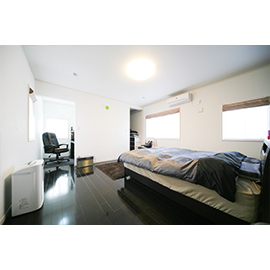 アイダ設計 【50坪台/アイランドキッチン/収納充実】モダンな雰囲気にこだわったモノトーンの注文住宅の建築実例画像7