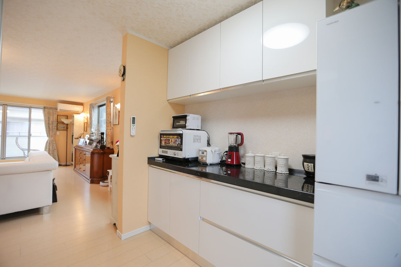 アイダ設計 【間取り図有/30坪台/3LDK/リビングイン階段】イタリア家具や照明に合わせた便利な自家発電機能のある家の建築実例画像11