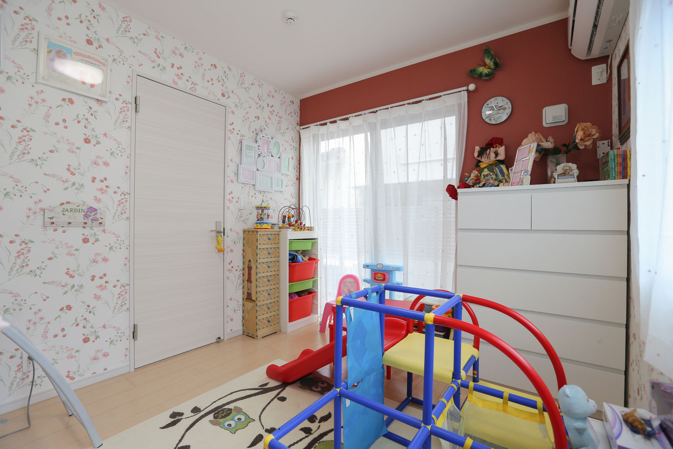 アイダ設計 【間取り図有/30坪台/3LDK/リビングイン階段】イタリア家具や照明に合わせた便利な自家発電機能のある家の建築実例画像18