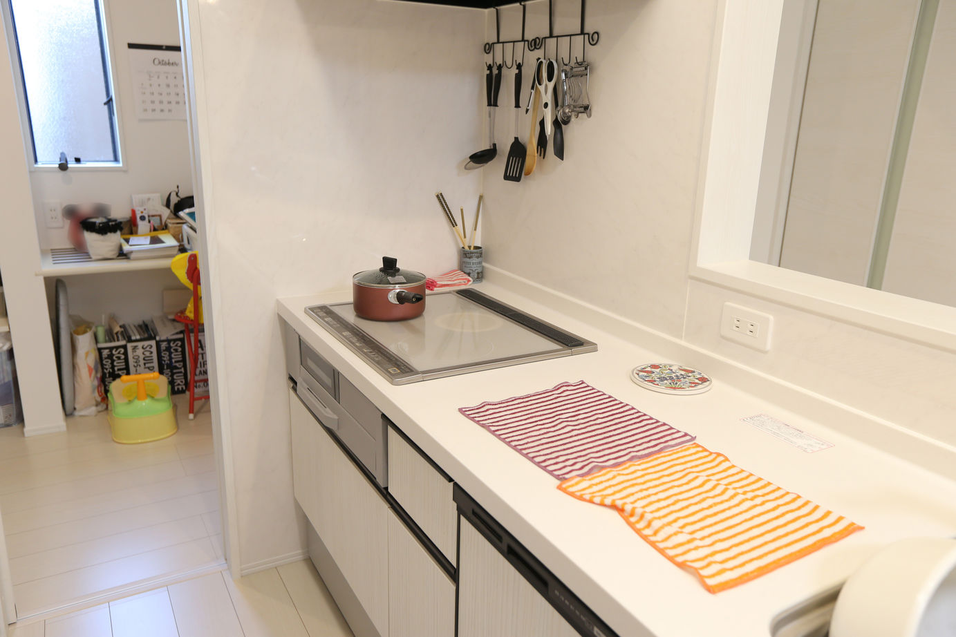 アイダ設計 【ZEH/間取り図有/30坪台/太陽光発電/オール電化】断熱性が自慢のゼロエネルギーハウスの建築実例画像7