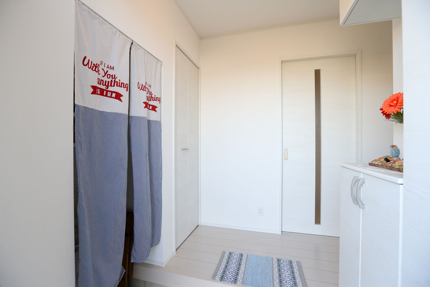 アイダ設計 【ZEH/間取り図有/30坪台/太陽光発電/オール電化】断熱性が自慢のゼロエネルギーハウスの建築実例画像17