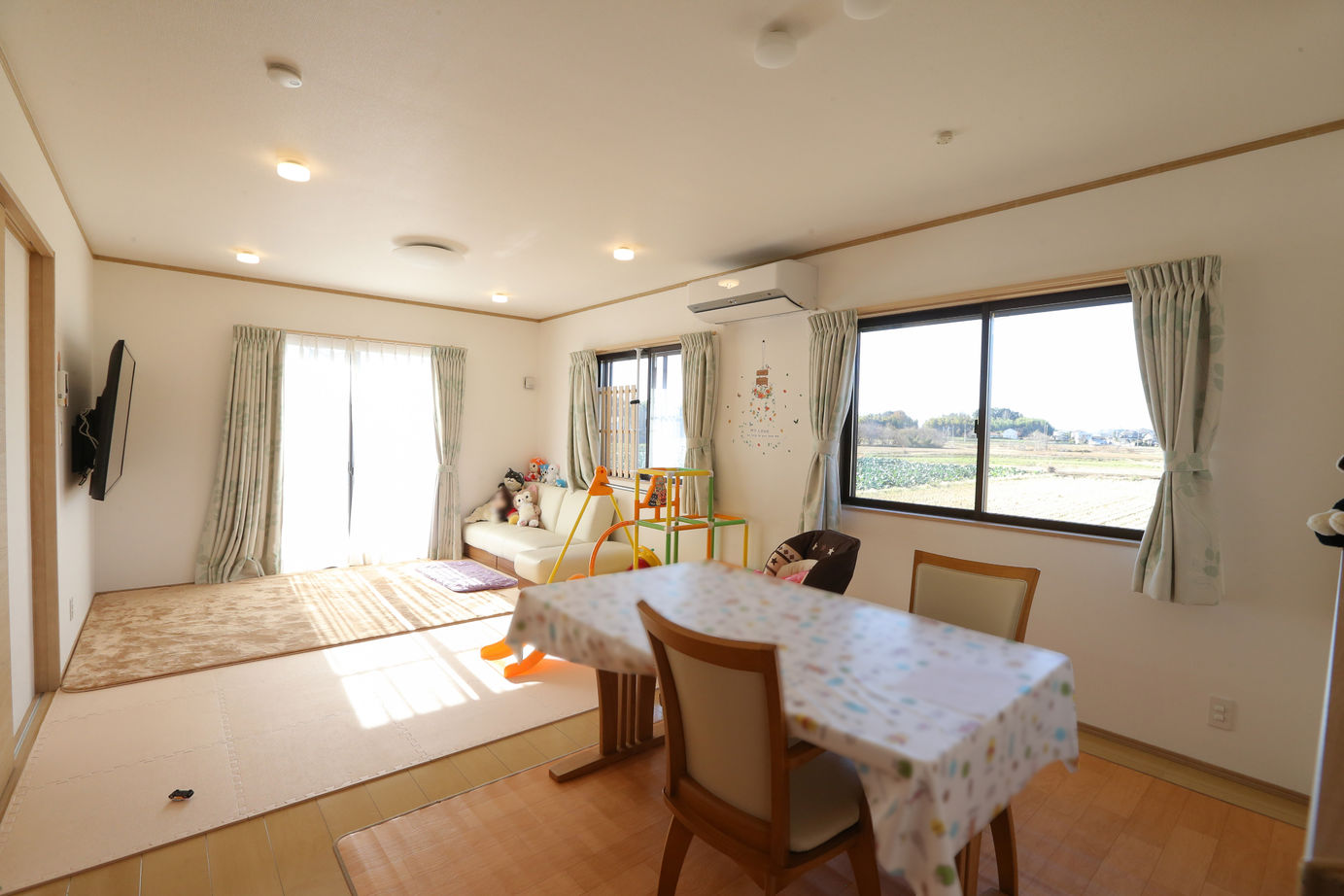 アイダ設計 【二世帯分離型/間取り図有/家事ラク動線】子どもとペットのことを考えたオール電化の二世帯住宅の建築実例画像6