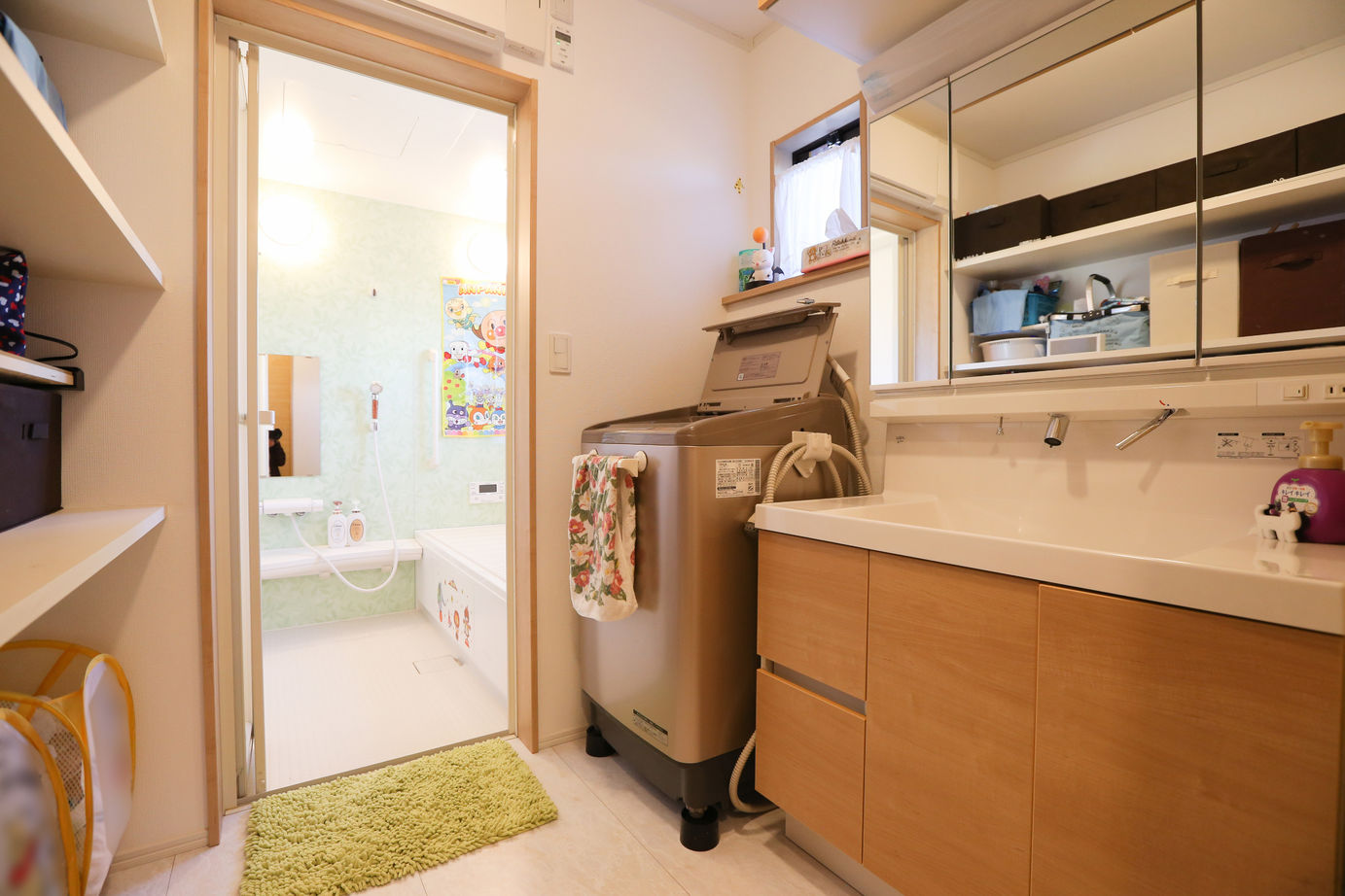 アイダ設計 【二世帯分離型/間取り図有/家事ラク動線】子どもとペットのことを考えたオール電化の二世帯住宅の建築実例画像12