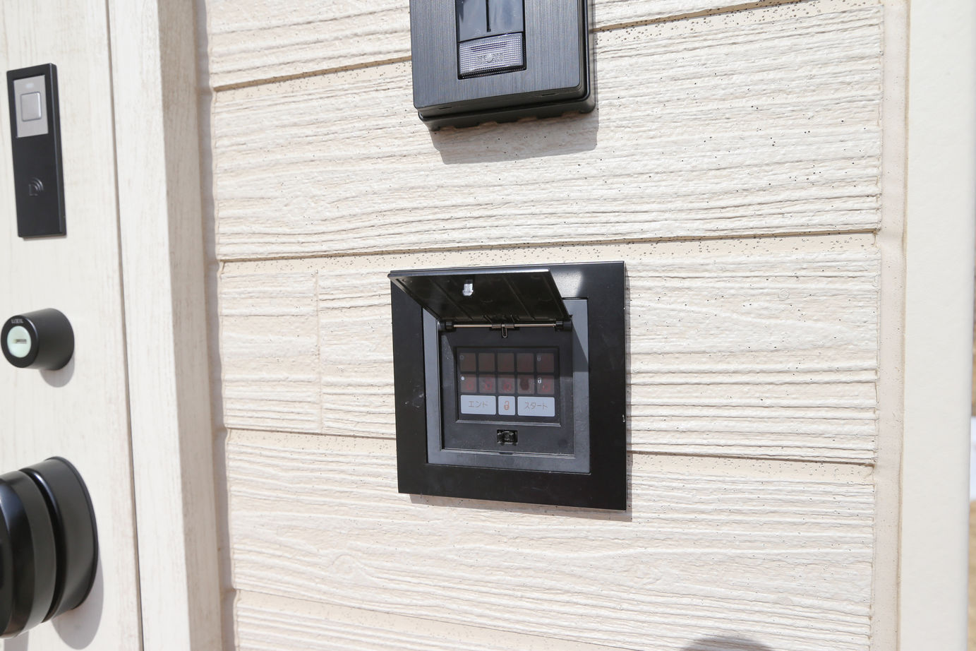 アイダ設計 【間取り図有/ビルトインガレージ/40坪台】リビングから愛車が見える、趣味を楽しむガレージのある家の建築実例画像5