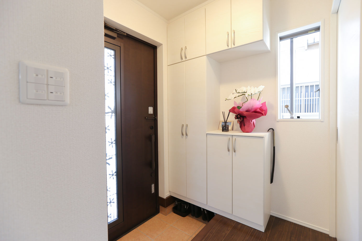 アイダ設計 【間取り図有/30坪台/ウッドデッキ/5LDK＋小屋裏収納】子どもたちの成長を視野に入れた収納十分な横長の家の建築実例画像7