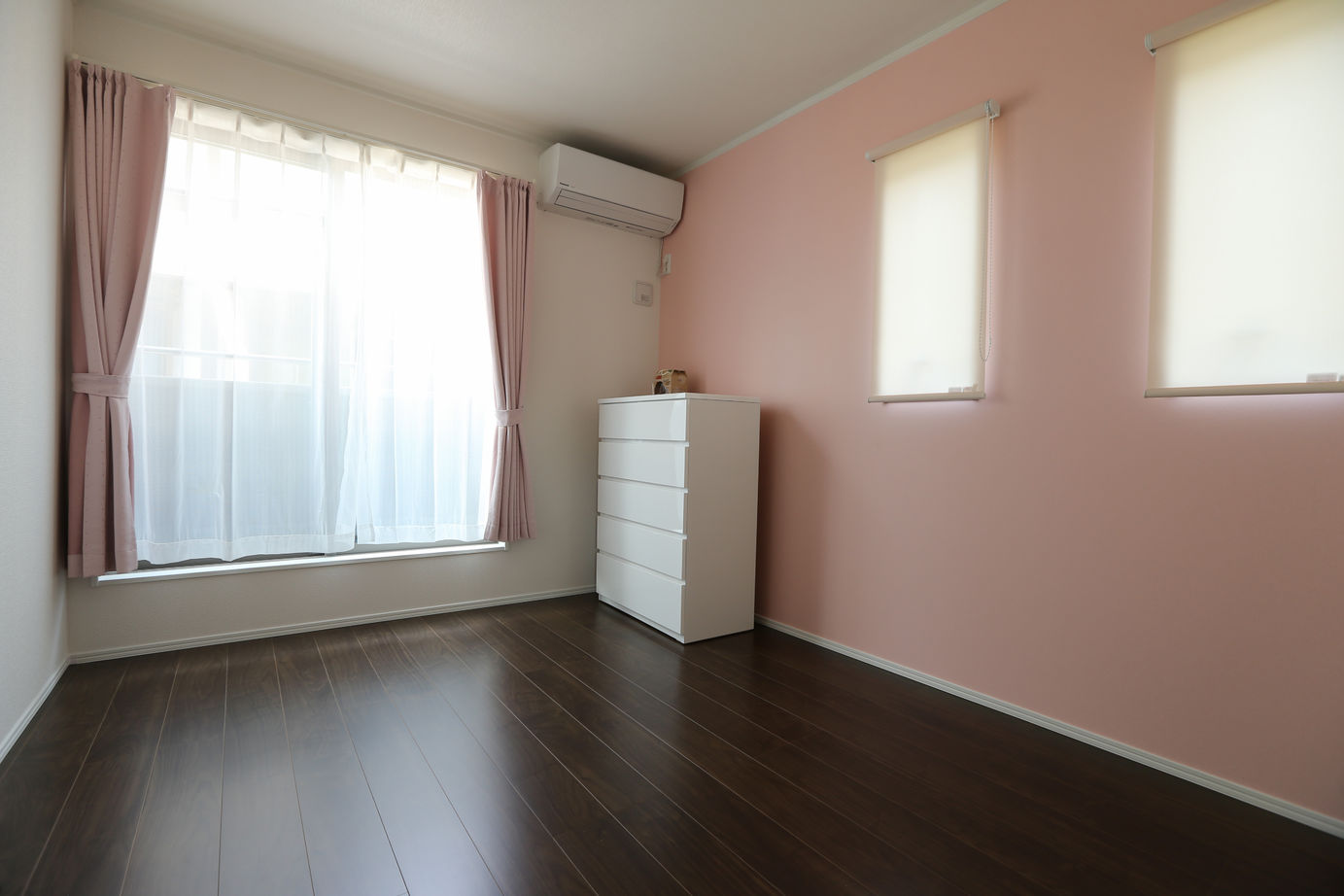 アイダ設計 【間取り図有/30坪台/ウッドデッキ/5LDK＋小屋裏収納】子どもたちの成長を視野に入れた収納十分な横長の家の建築実例画像19