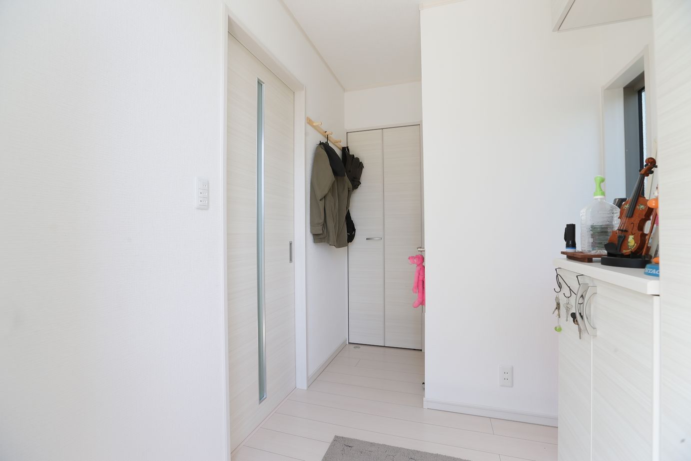 アイダ設計 【間取り図有/20坪台/リゾート】海を望める陽光差し込む邸宅、太陽光発電で光熱費を抑えたエコ住宅の建築実例画像6