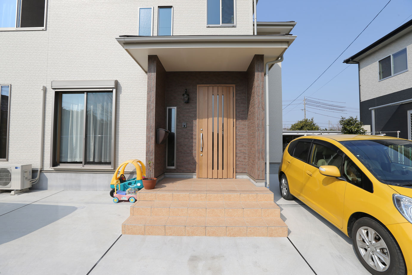 アイダ設計 【間取り図有/太陽光発電/30坪台/建て替え】家事ラク住宅設備や充実収納！暮らしの不便を解消した満足の家の建築実例画像3