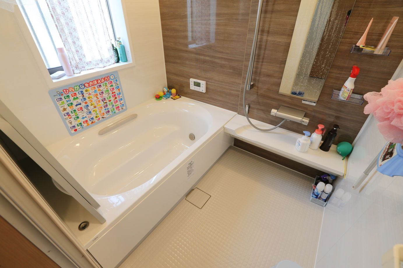 アイダ設計 【間取り図有/太陽光発電/30坪台/建て替え】家事ラク住宅設備や充実収納！暮らしの不便を解消した満足の家の建築実例画像15