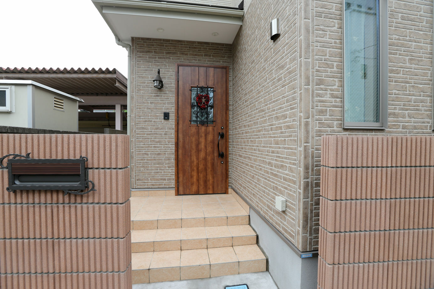 アイダ設計 【間取り図有/3階建て/30坪台】家族が安全で快適に過ごせる家を追求して実現の建築実例画像4