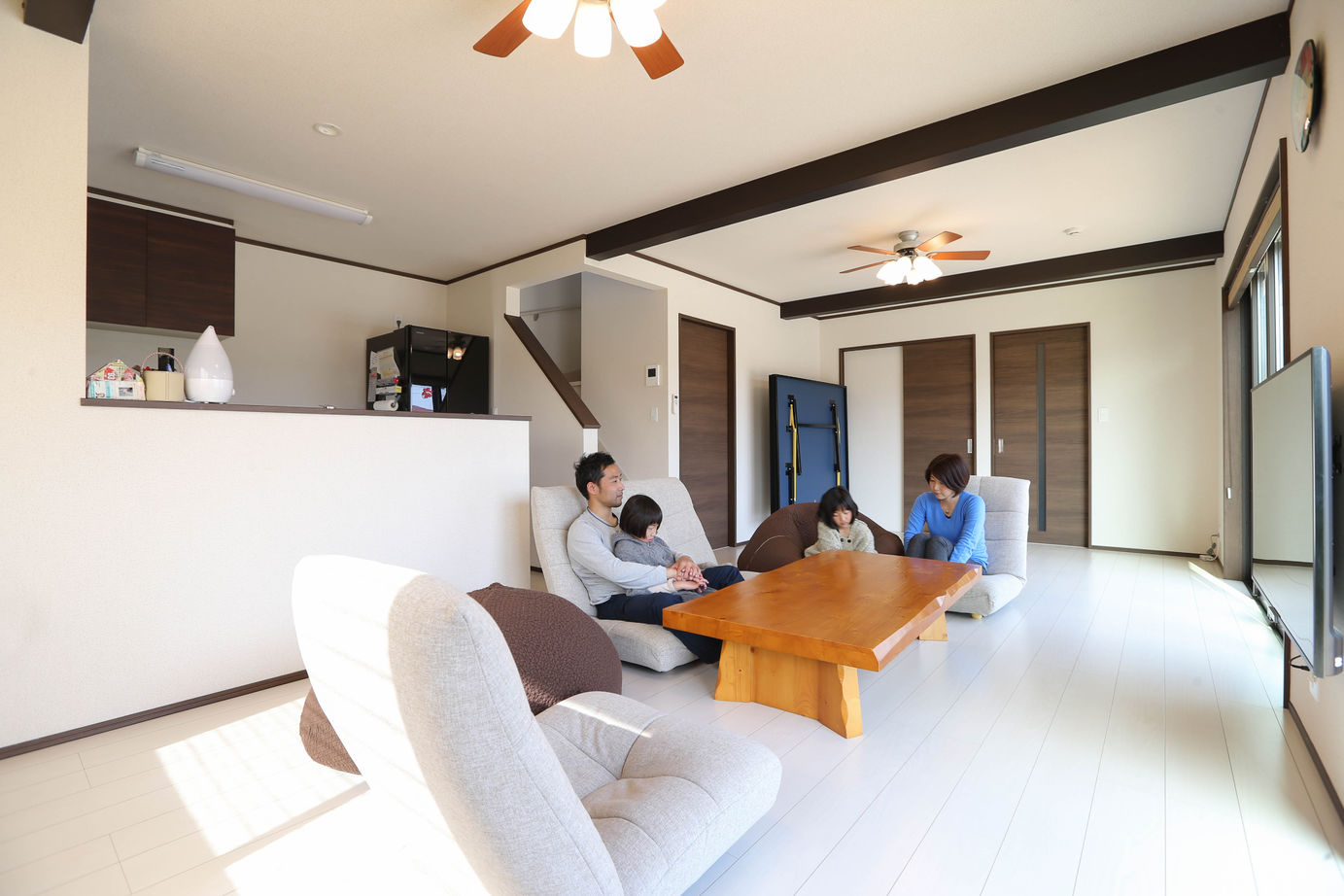 Suumo 家族で休暇を過ごす海前の別荘 アイダ設計 の建築実例詳細 注文住宅