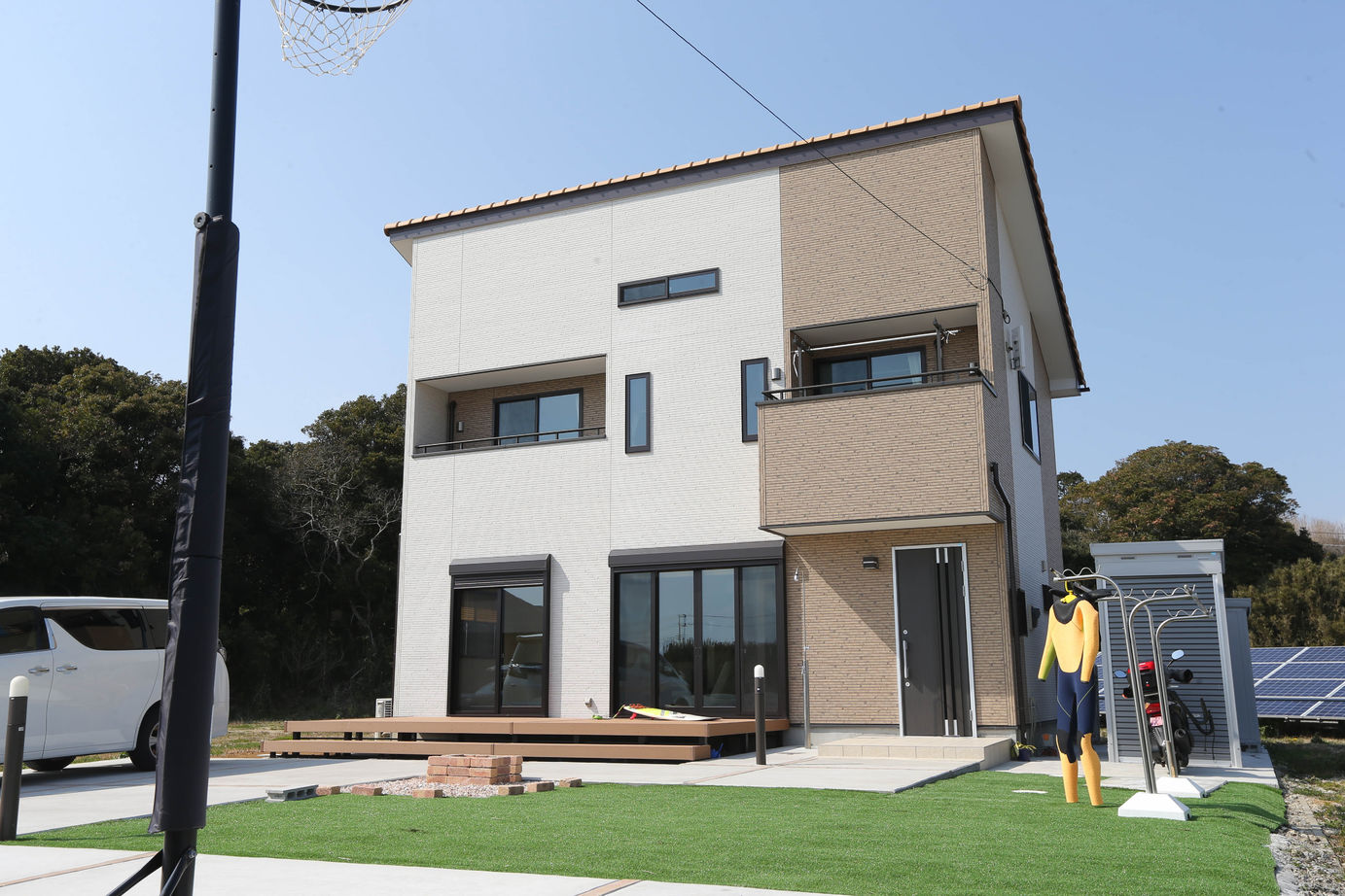 アイダ設計 【リゾートライフ/間取り図有/20坪台/趣味】家族で休暇を過ごす海前の別荘の建築実例画像3