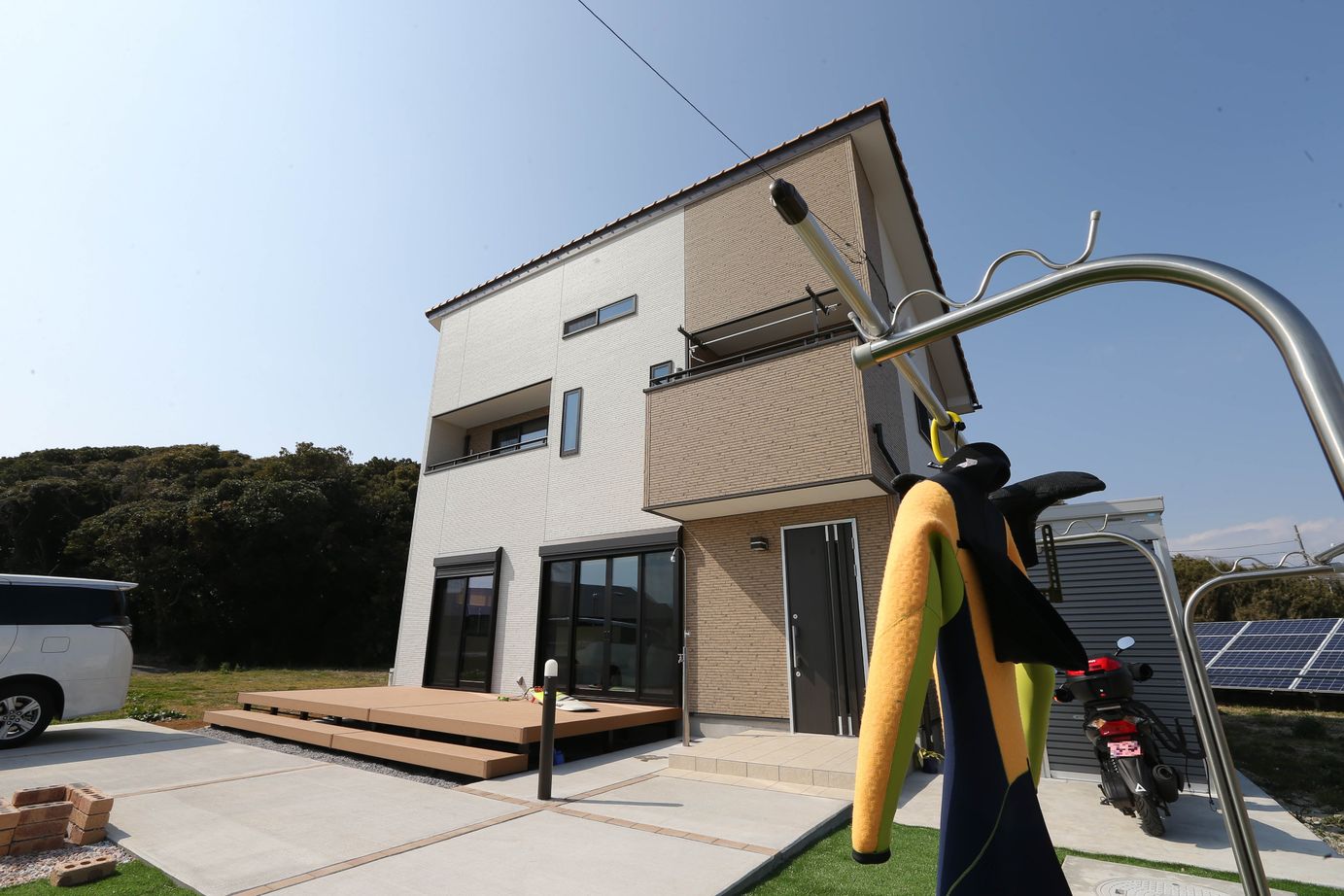 アイダ設計 【リゾートライフ/間取り図有/20坪台/趣味】家族で休暇を過ごす海前の別荘の建築実例画像4