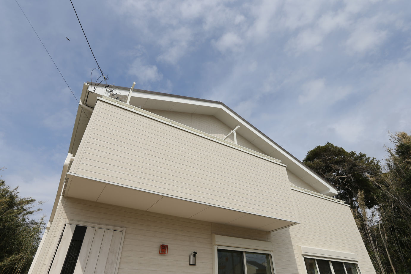 アイダ設計 【間取り図有/20坪台/3LDK/店舗兼用】フラダンス教室、美容院、居住空間、各スペースに配慮した設計の家の建築実例画像7