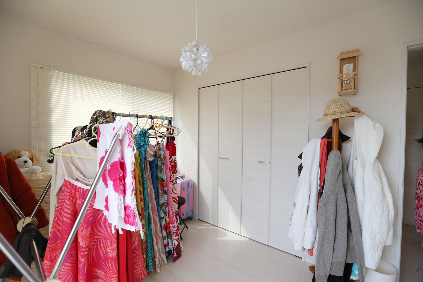 アイダ設計 【間取り図有/20坪台/3LDK/店舗兼用】フラダンス教室、美容院、居住空間、各スペースに配慮した設計の家の建築実例画像17