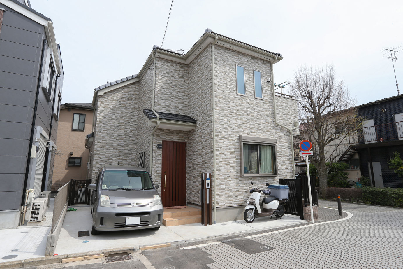 アイダ設計 【間取り図有/20坪台/バリアフリー/収納充実】カウンターキッチンで飲むのがお気に入りの建築実例画像4