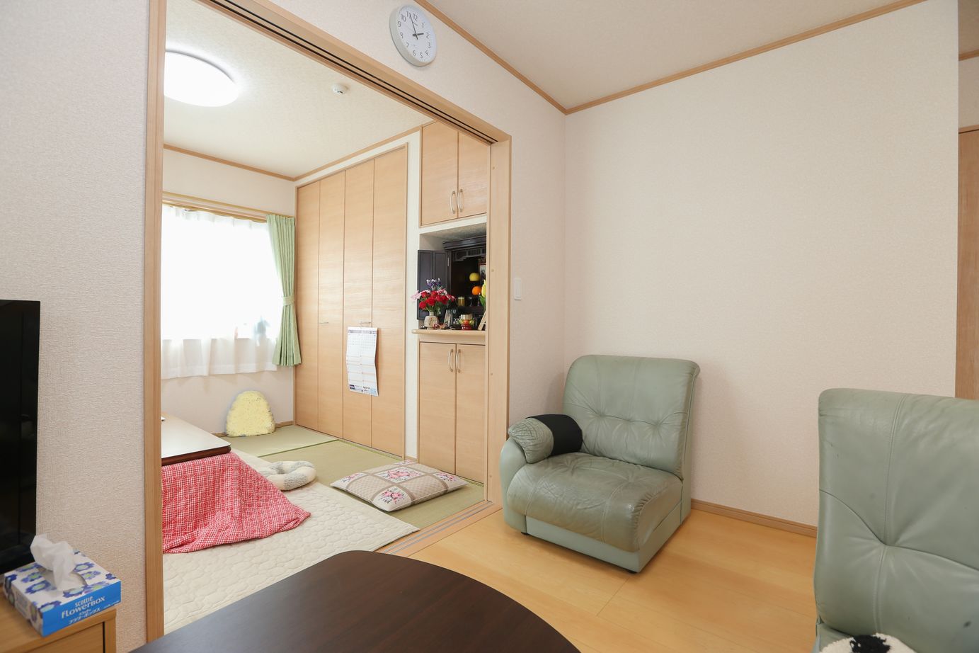 アイダ設計 【間取り図有/20坪台/バリアフリー/収納充実】カウンターキッチンで飲むのがお気に入りの建築実例画像10