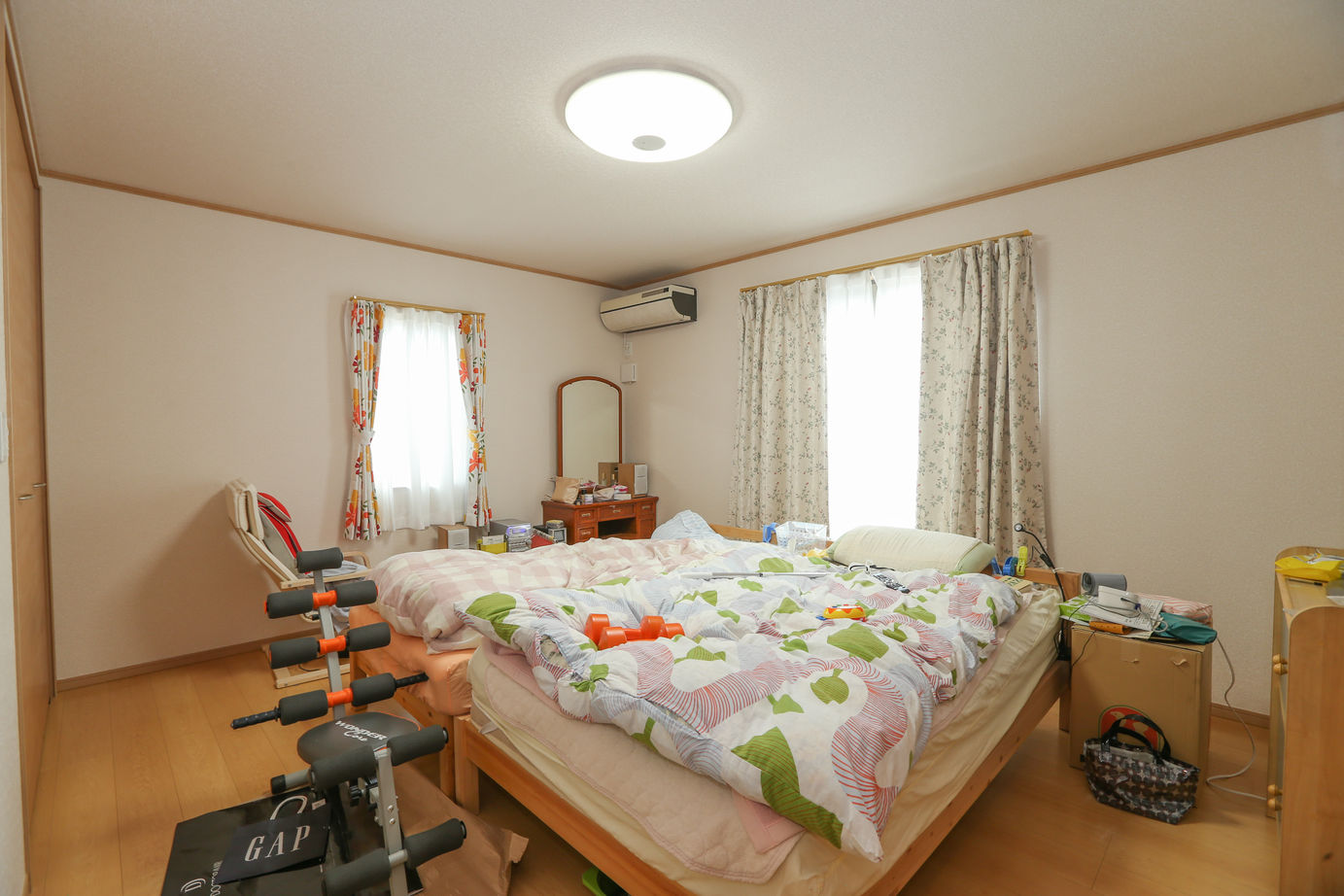 アイダ設計 【間取り図有/20坪台/バリアフリー/収納充実】カウンターキッチンで飲むのがお気に入りの建築実例画像13