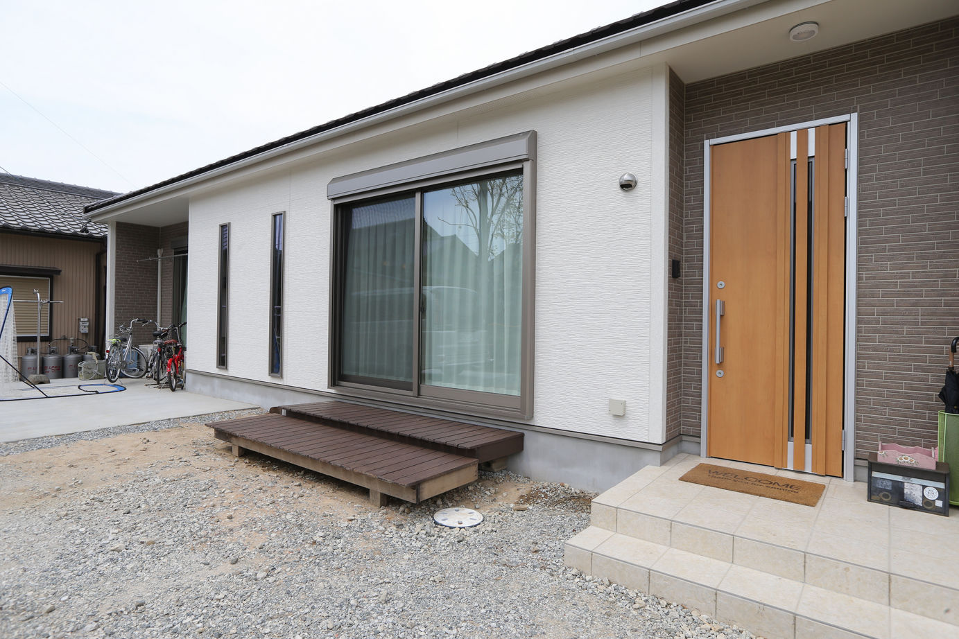 アイダ設計 【平屋/間取り図有/30坪台/収納充実】広いリビングにタタミコーナーご夫婦のこだわりが詰まった住宅の建築実例画像4