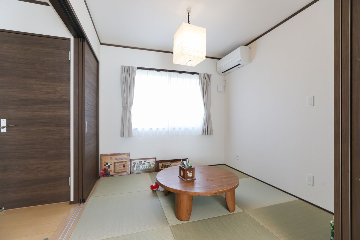 アイダ設計 【平屋/間取り図有/30坪台/収納充実】広いリビングにタタミコーナーご夫婦のこだわりが詰まった住宅の建築実例画像12