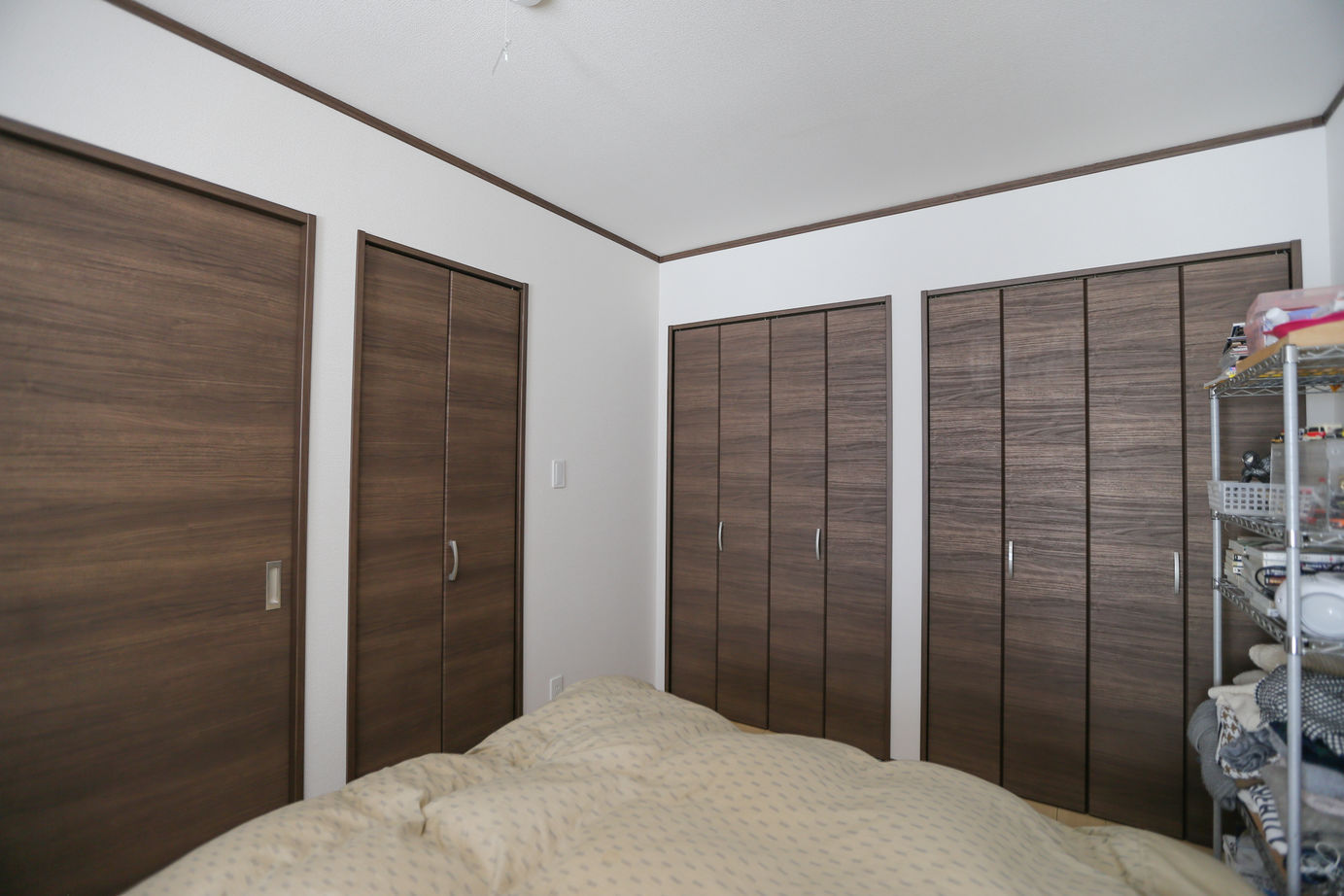 アイダ設計 【平屋/間取り図有/30坪台/収納充実】広いリビングにタタミコーナーご夫婦のこだわりが詰まった住宅の建築実例画像17