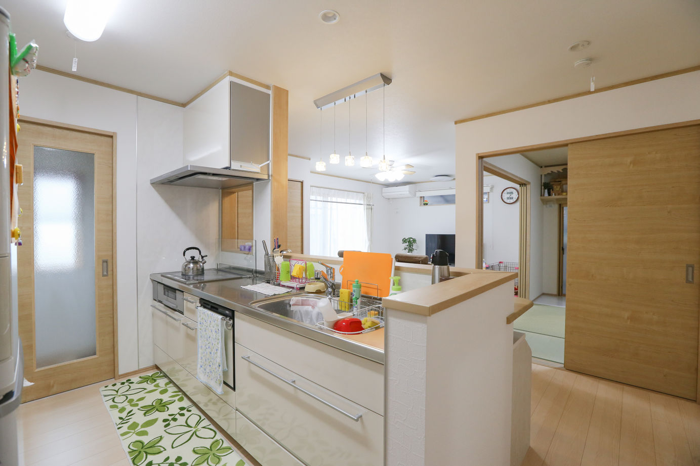 アイダ設計 【間取り図有/20坪台/平屋/太陽光発電/オール電化】将来を見すえた設計で、風が通り抜ける和室のある平屋の建築実例画像14