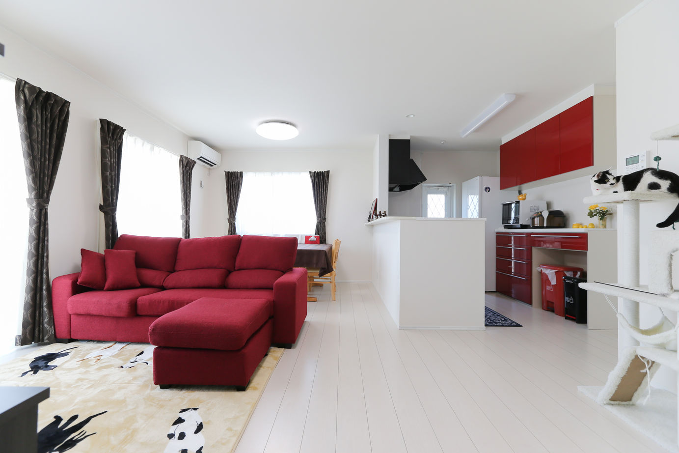 アイダ設計 【間取り図有/30坪台/4LDK/収納】自由設計と明瞭さが決め手！最低限と考えてた予算内で理想の家を実現の建築実例画像1