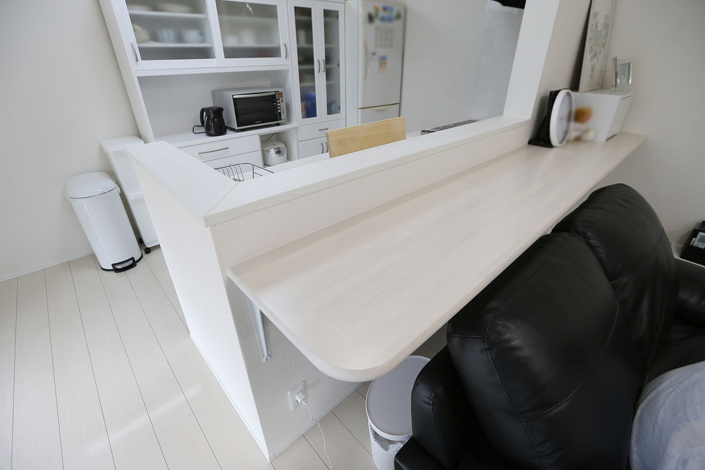 アイダ設計 【間取り図有/平屋/30坪台】太陽光発電やオール電化を採用、将来を見据えた使い勝手のよい平屋の二世帯住宅の建築実例画像5