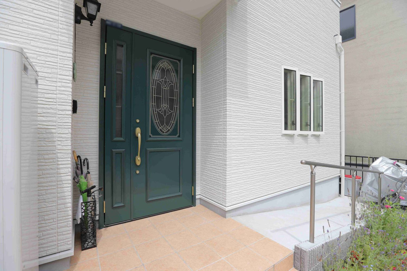 アイダ設計 【30坪台/バリアフリー/店舗併用住宅】採光を重視した、開放的で明るい空間と、使い勝手のよいキッチンの建築実例画像3