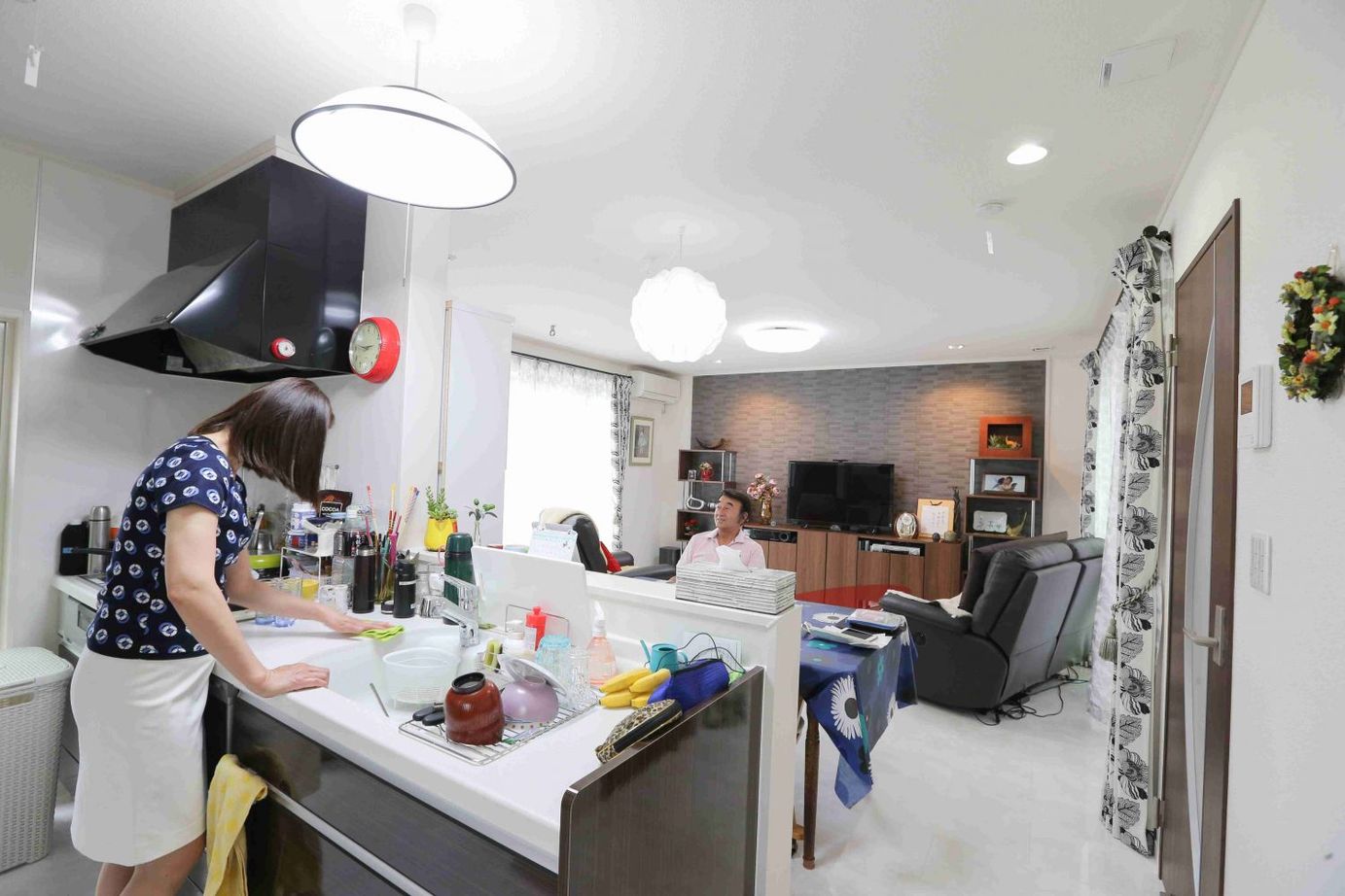 アイダ設計 【30坪台/バリアフリー/店舗併用住宅】採光を重視した、開放的で明るい空間と、使い勝手のよいキッチンの建築実例画像4