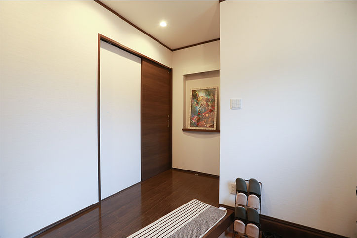 アイダ設計 【間取り図有/30坪台/リビングイン階段/4LDK】折り上げ天井/収納工夫などアイデアの詰まったオール電化住宅の建築実例画像9