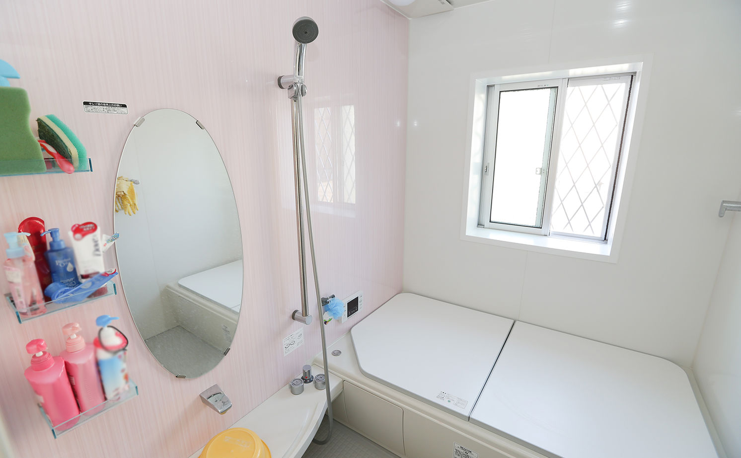 アイダ設計 【30坪台/制震ダンパー/複層ガラス】開放的な空間に充実設備で納得の住まい。光熱費を抑えるオール電化住宅の建築実例画像13