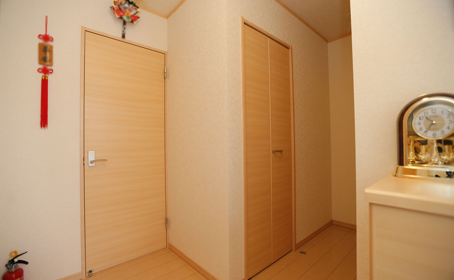 アイダ設計 【店舗併用住宅/20坪台/収納充実】1階は整体店舗、2階LDKの3階建て。コンパクトな資金計画で要望を叶えた住宅の建築実例画像5