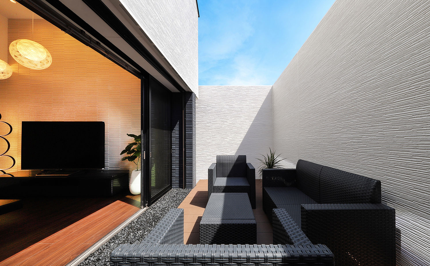 アイダ設計 【間取り図有/30坪台/3階建て/吹き抜け/広々LDK】限られた空間を最大限に生かした、ホテルライクな家の建築実例画像3