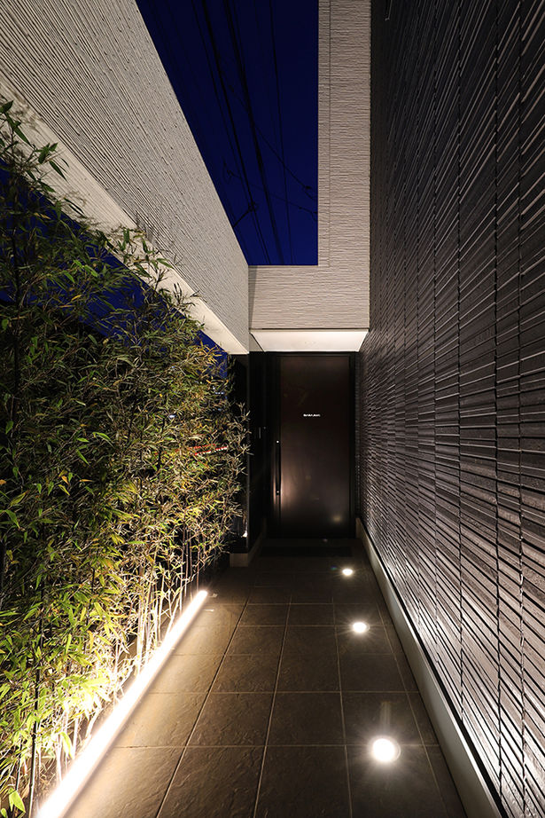 アイダ設計 【間取り図有/30坪台/3階建て/吹き抜け/広々LDK】限られた空間を最大限に生かした、ホテルライクな家の建築実例画像12