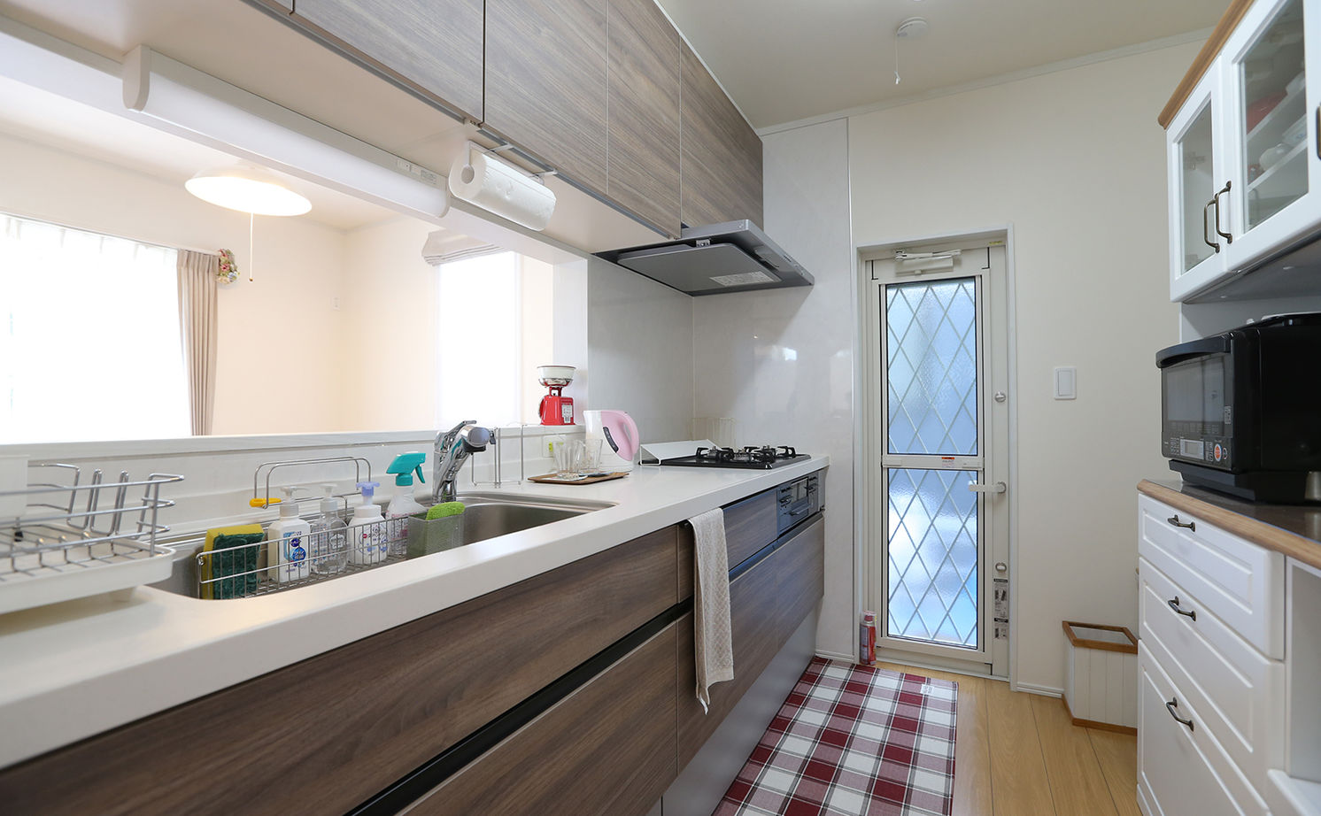 アイダ設計 【間取り図有/南欧風/自由設計/広々リビング/30坪台】夫婦の理想が詰まった、自由度の高い間取りが魅力の建築実例画像6