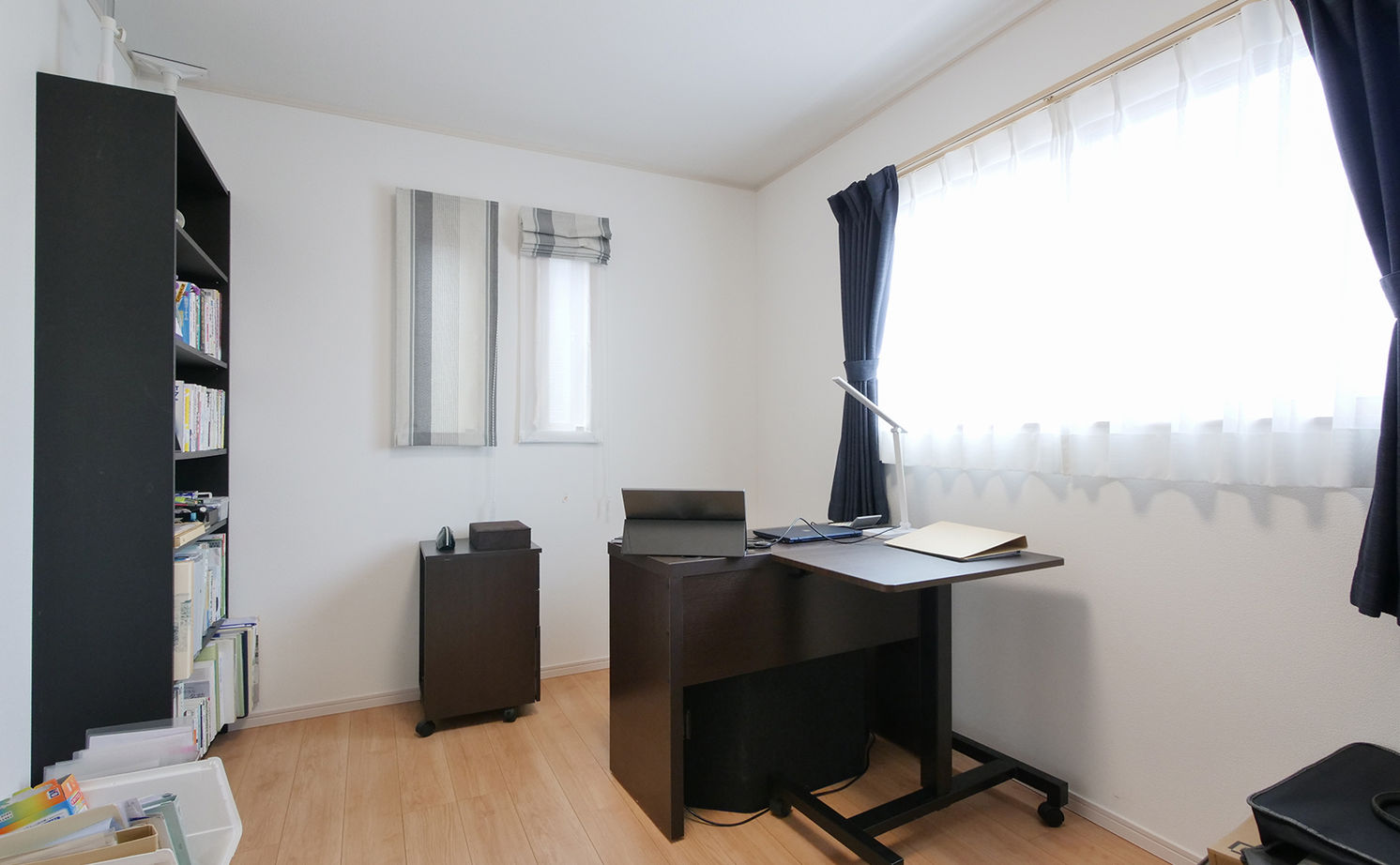 アイダ設計 【間取り図有/30帖超のLDK/ウッドデッキ/40坪台/回遊動線】木のぬくもりと開放感を実現したZEH住宅の建築実例画像15