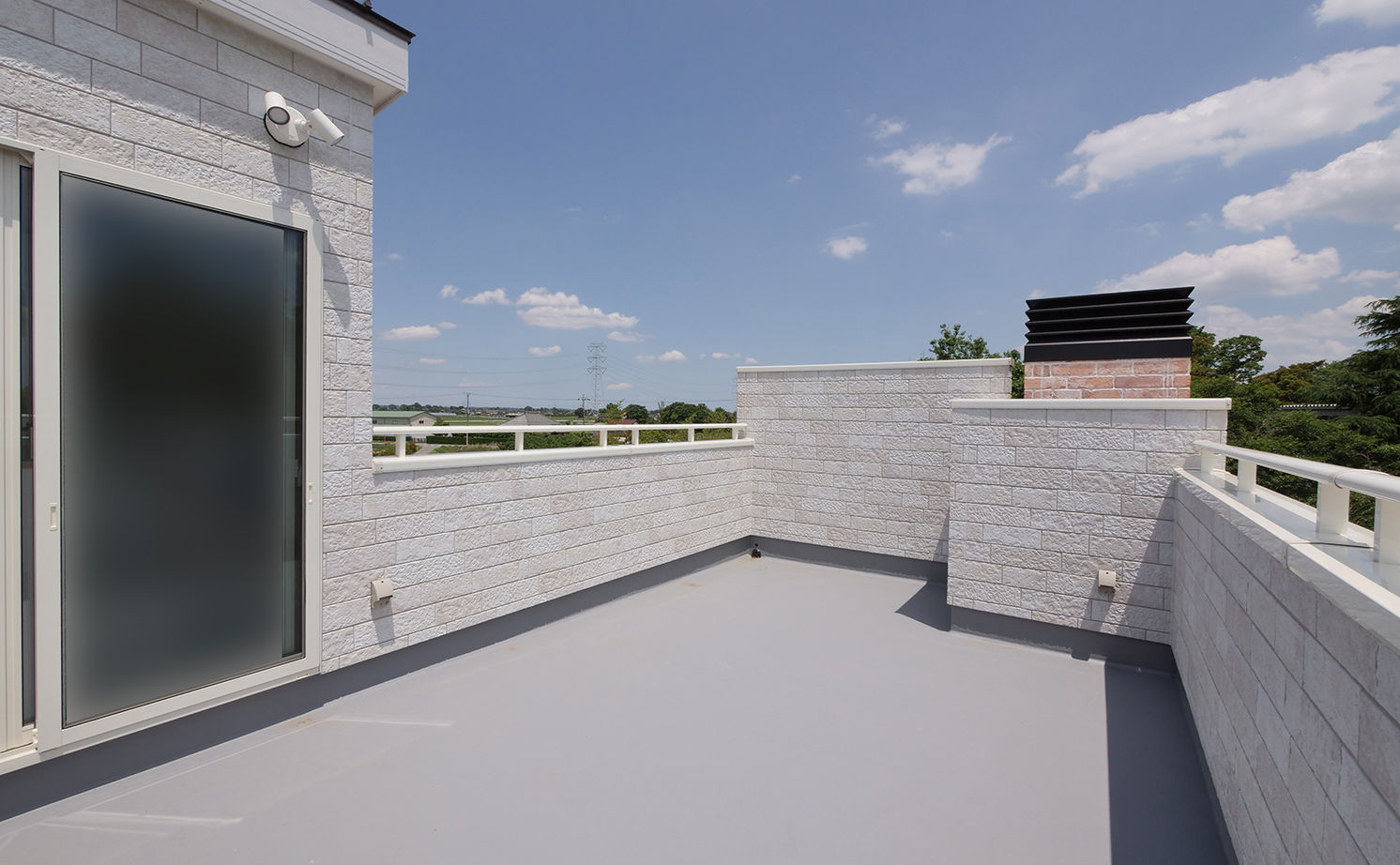 アイダ設計 【間取り図有/薪ストーブ/40坪台/スカイバルコニー】趣味とこだわりが詰まった、どこにいても楽しい家の建築実例画像13