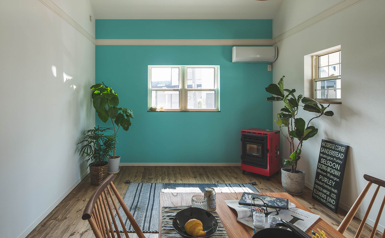 ハウスジャパン 【2000万円台｜平屋風｜間取り図有｜40坪｜4LDK】カリフォルニアスタイルの平屋風、ポーチ付きの家の建築実例画像3