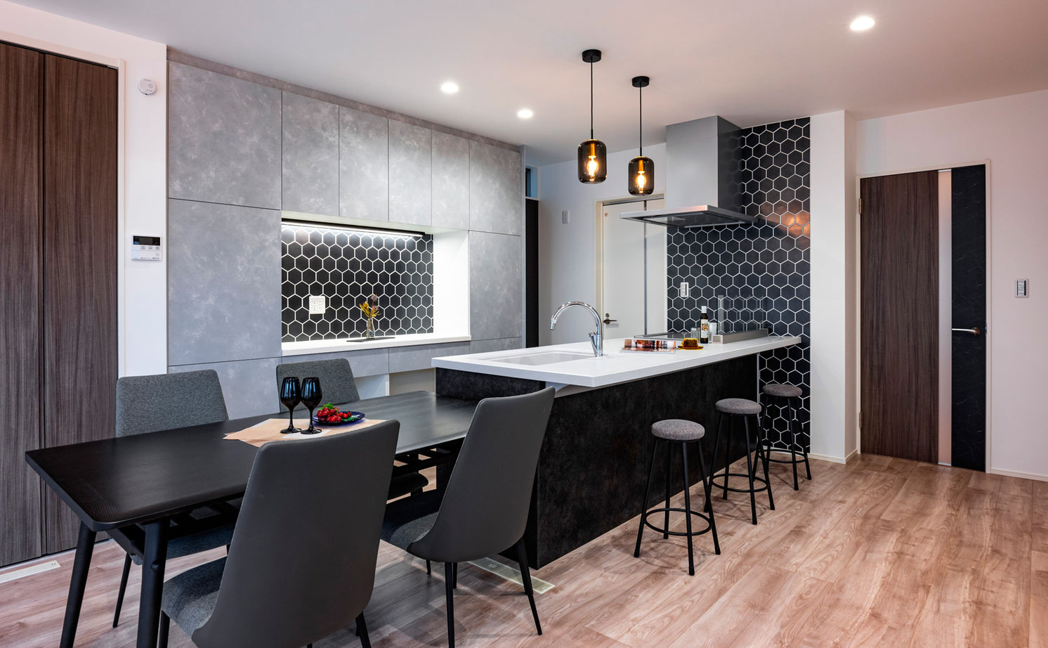 ハウスジャパン 【刈谷市｜2000万円台｜間取り図有】共働きに最適！収納充実で家事ラクなホテルライクな家の建築実例画像6