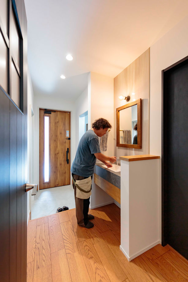 ハウスジャパン 【刈谷市｜30坪台｜ビルトインガレージ】男の城！一人や友人との時間を楽しむ住まいの建築実例画像7