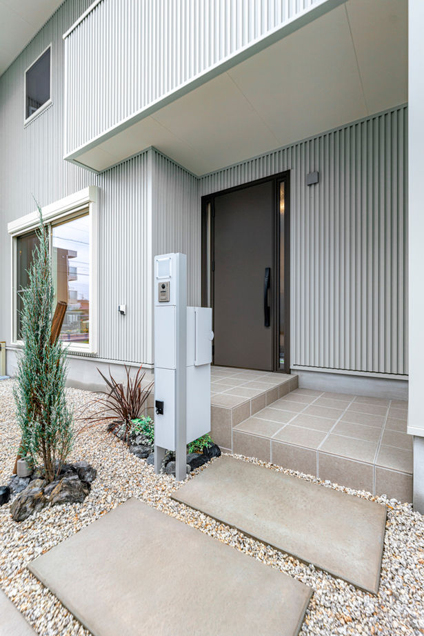 ハウスジャパン 【高浜市｜20坪台｜車3台】家事がラクな動線。アースカラーの素材感が魅力の家の建築実例画像13