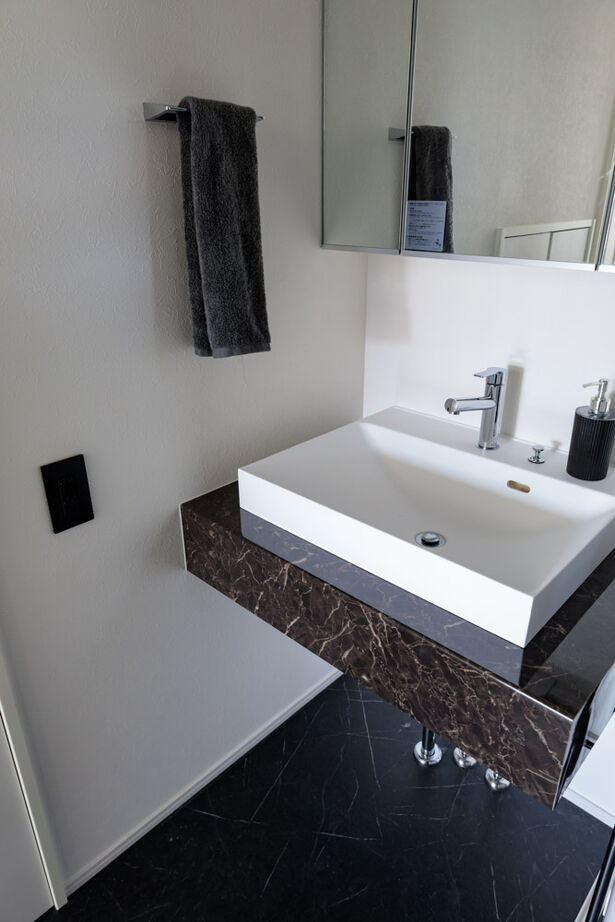 ハウスジャパン 【2000万円台｜知立市｜30坪台｜ホテルライク】石目調のインテリアが映えるホテルライクな家の建築実例画像9