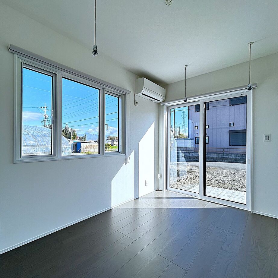 スマイルハウス／松本・安曇野・塩尻 【松本市/2000万円台/4LDK+S】塗り壁のナチュラルな風合いが特徴の家の建築実例画像7