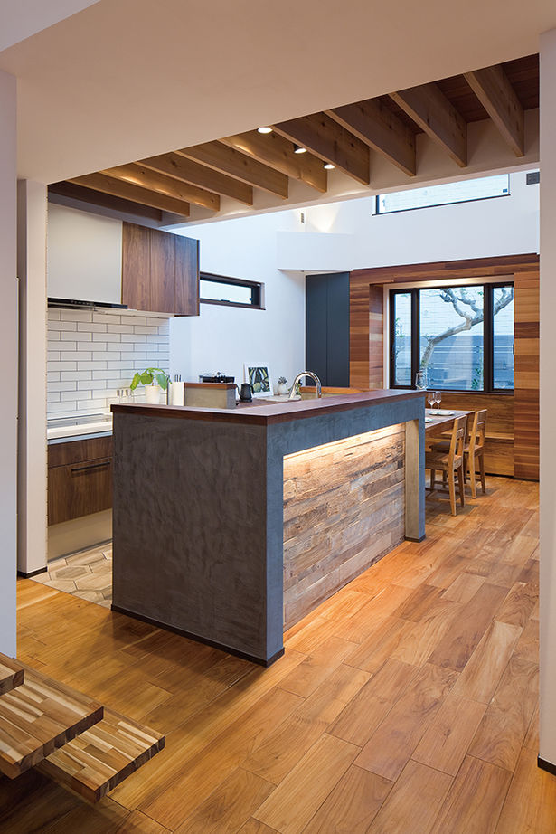 山下建設 【ZEH/ウッドデッキ】光と風が心地いい。素材、デザインにこだわった“自分らしい家”の建築実例画像6