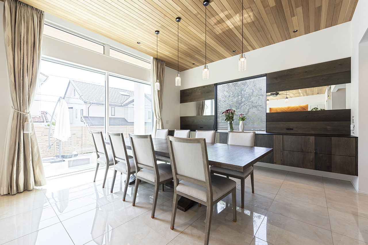 山下建設 【4000万円～／ビルトインガレージ／中庭／地下室／間取図有】ハイクラスホテルのような雰囲気を纏う住まいの建築実例画像6