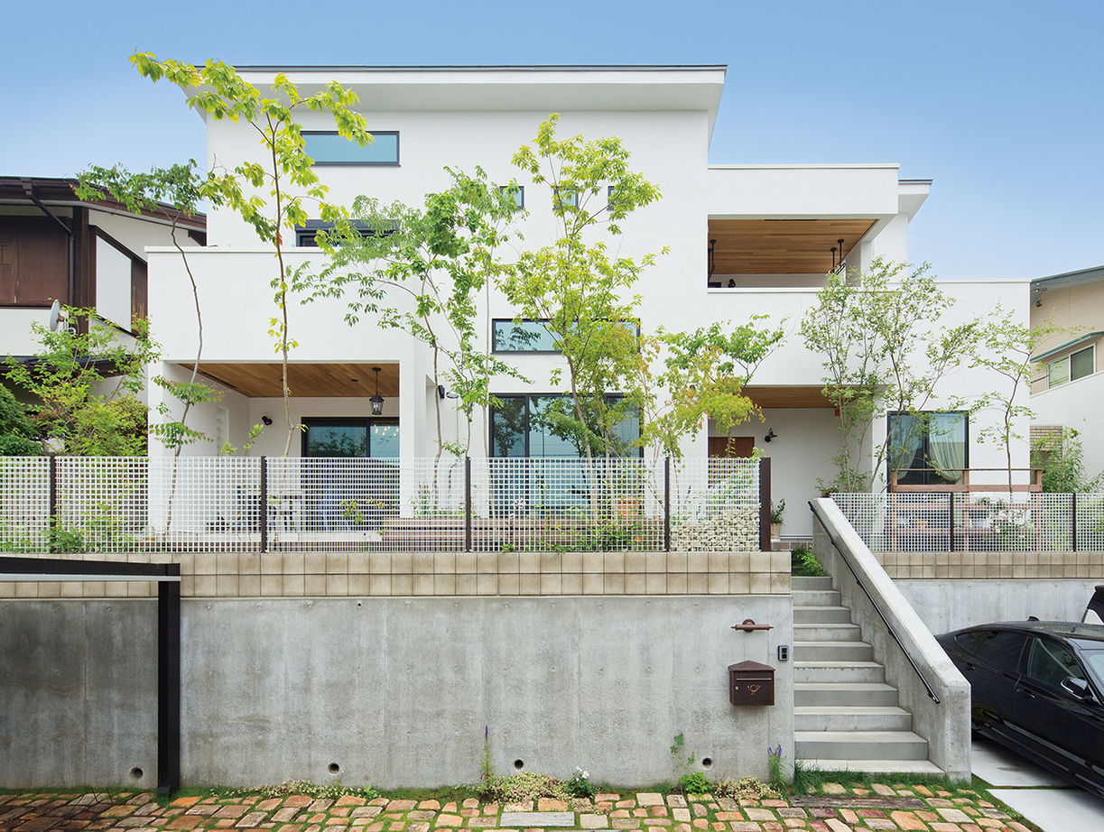 山下建設 【4000万円～／ホームシアター／テラス／間取図あり】子どもたちの笑顔が嬉しい！遊び心を随所に反映した家の建築実例画像1