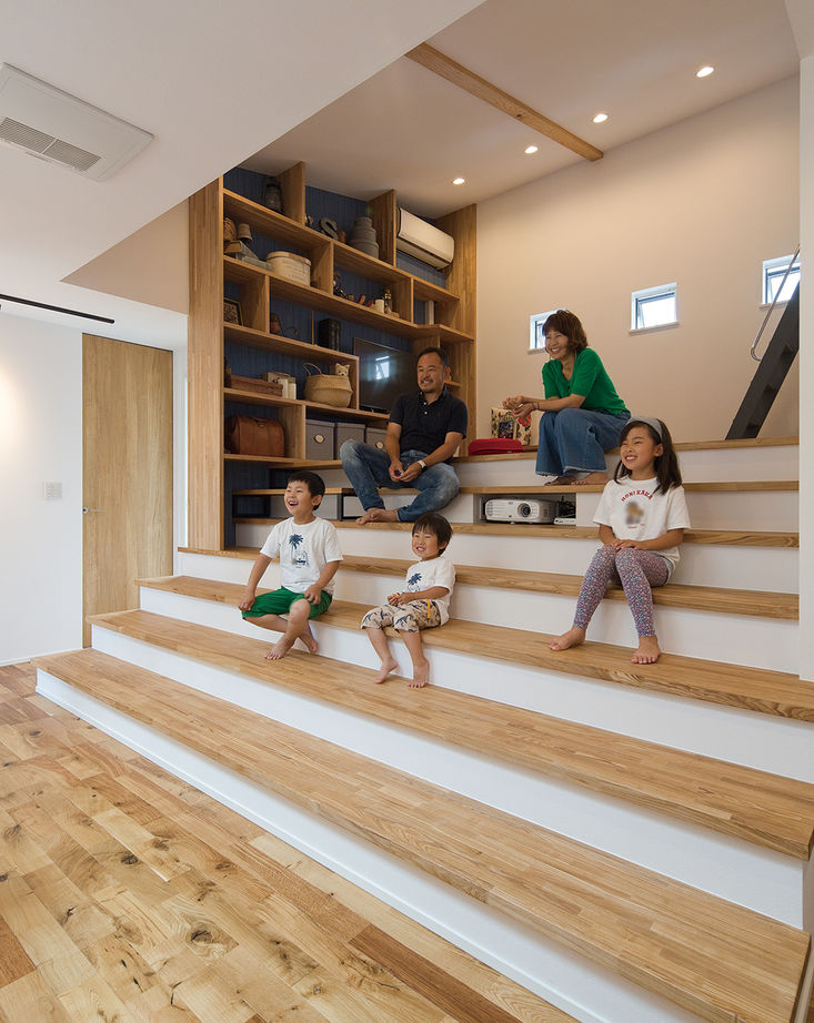 山下建設 【4000万円～／ホームシアター／テラス／間取図あり】子どもたちの笑顔が嬉しい！遊び心を随所に反映した家の建築実例画像2