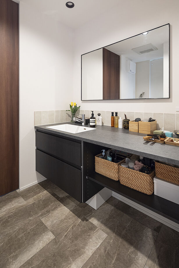 山下建設 【平屋／ウッドデッキ／間取図有】広く開放的なリビングと造形美溢れるウッドデッキを持つ、帰りたくなる家の建築実例画像11